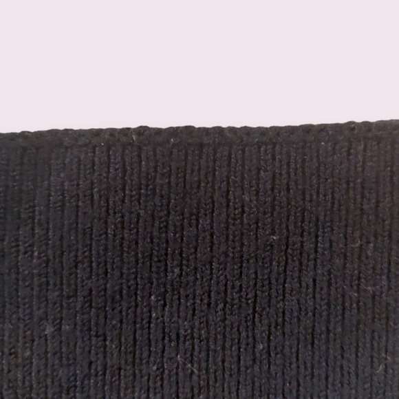 💝(3/$25)  Silence + Noise Ribbed Off Shoulder Crop Top Black - Picture 3 of 5